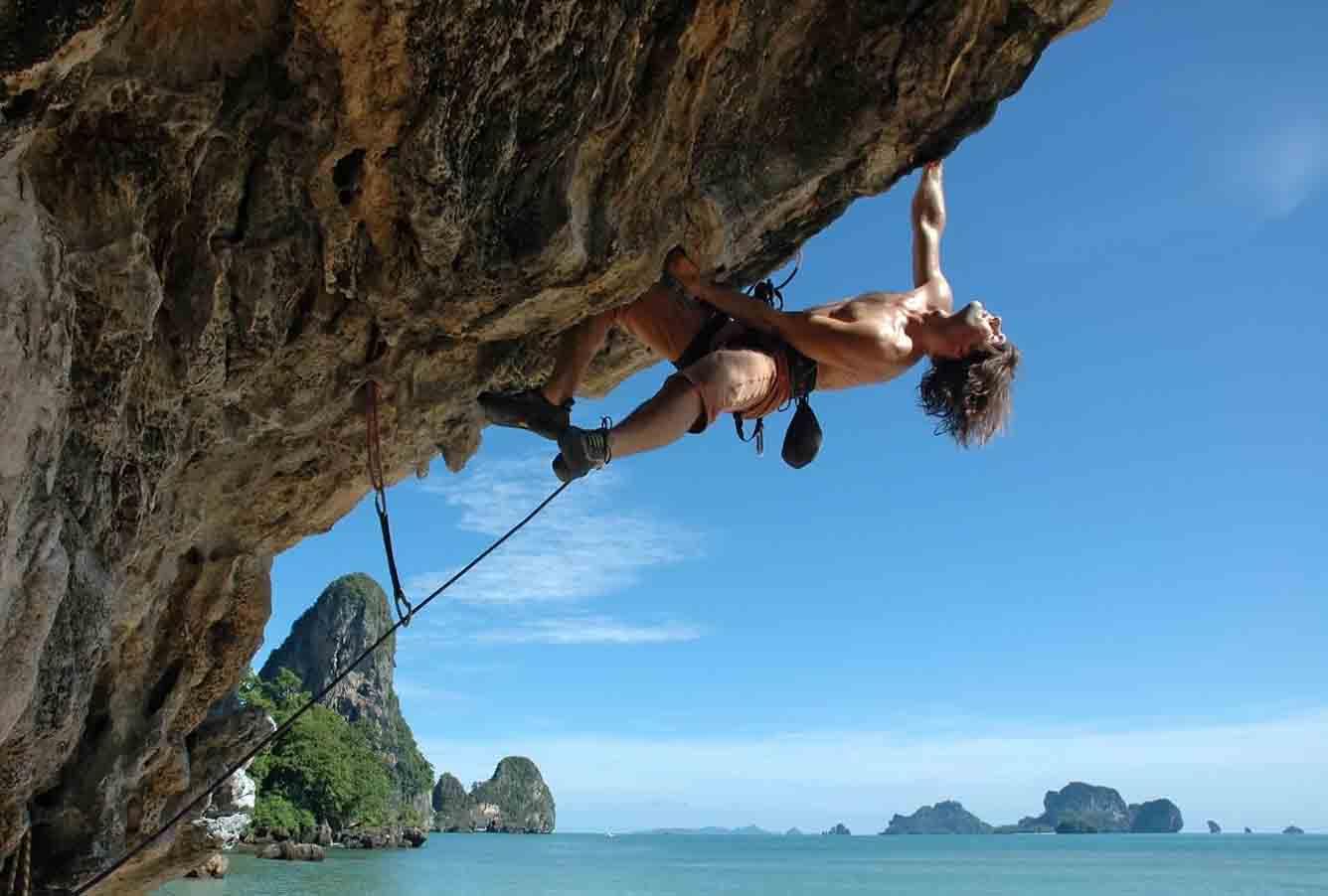 4. Krabi- Nơi lý tưởng cho những ai yêu thích leo núi, thám hiểm