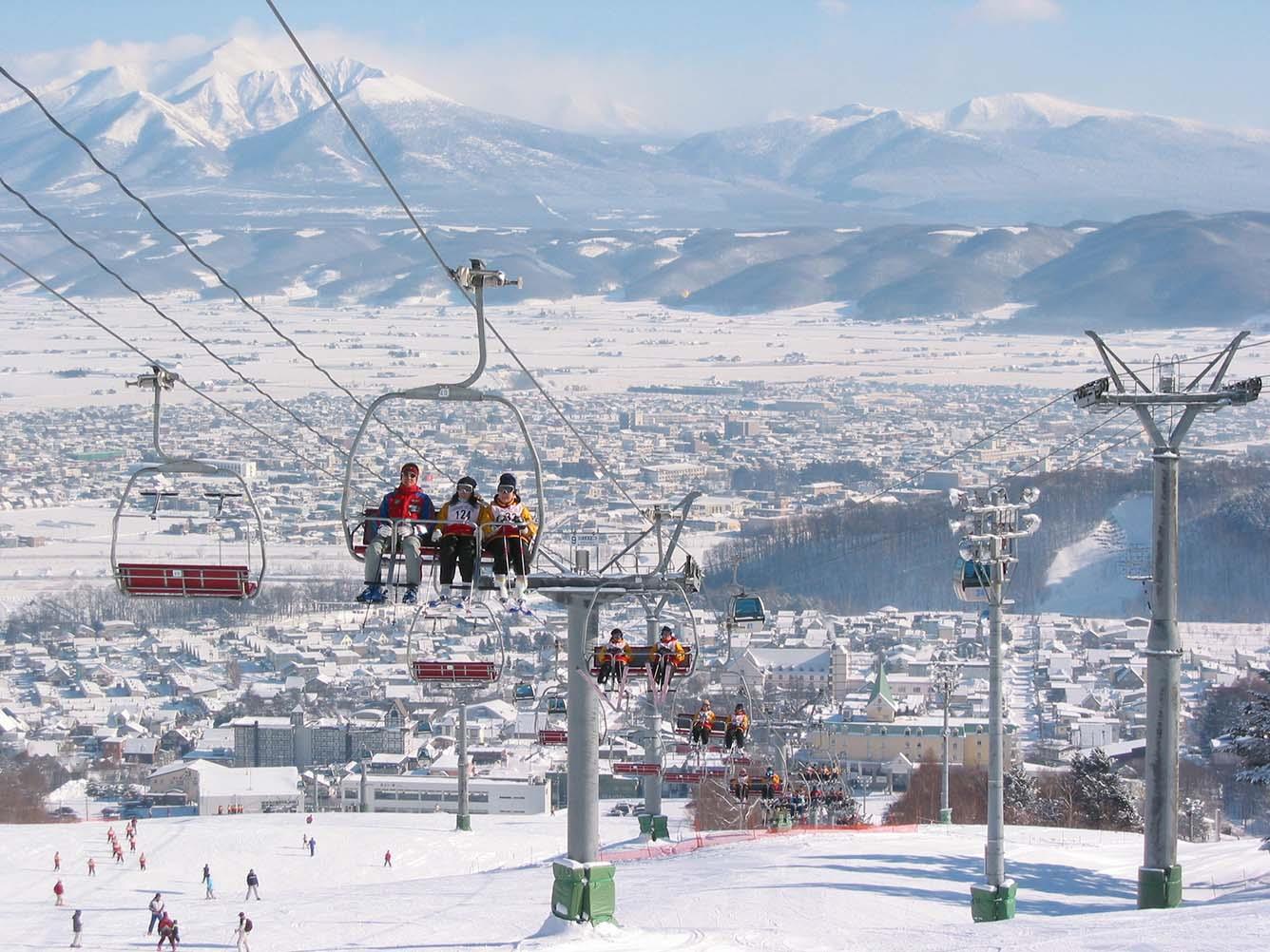 Một số lưu ý khi lựa chọn khu nghỉ dưỡng trượt tuyết ở Nhật Bản