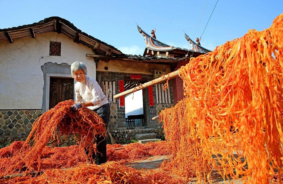 Hồng khô, sản phẩm đặc trưng của du lịch Trung Quốc