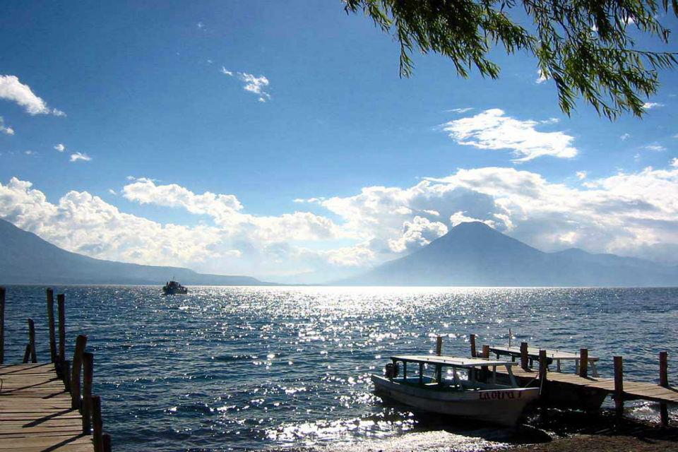 Hồ Atitlan