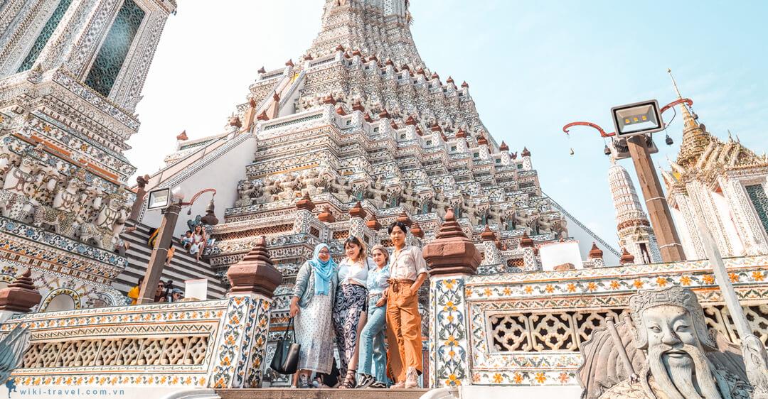 Du lịch Bangkok tìm về bình yên bên chùa Wat Arun
